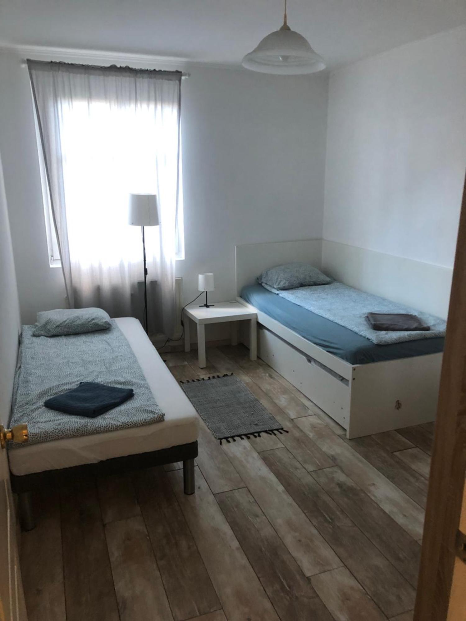 Large Apartment With Garage And Terrace Budapest Eksteriør billede